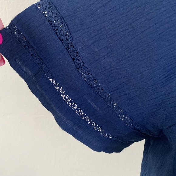 Style & Co Collared Pintuck Blue Short Sleeve Blouse Sz L NWT - Picture 5 of 9